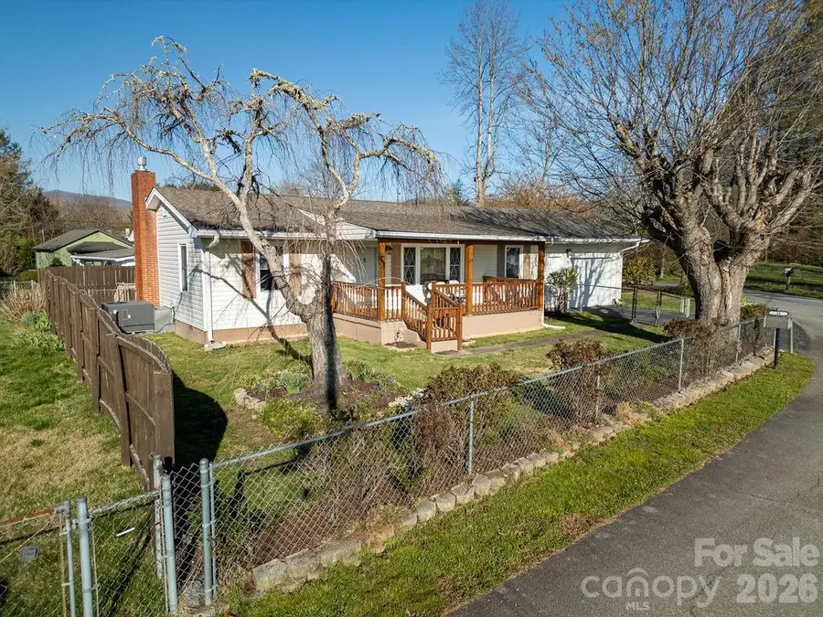 34 Sunset Drive, Brevard, NC 28712 - #2