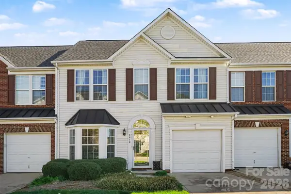 3818 Carl Parmer Drive, Harrisburg, NC 28075