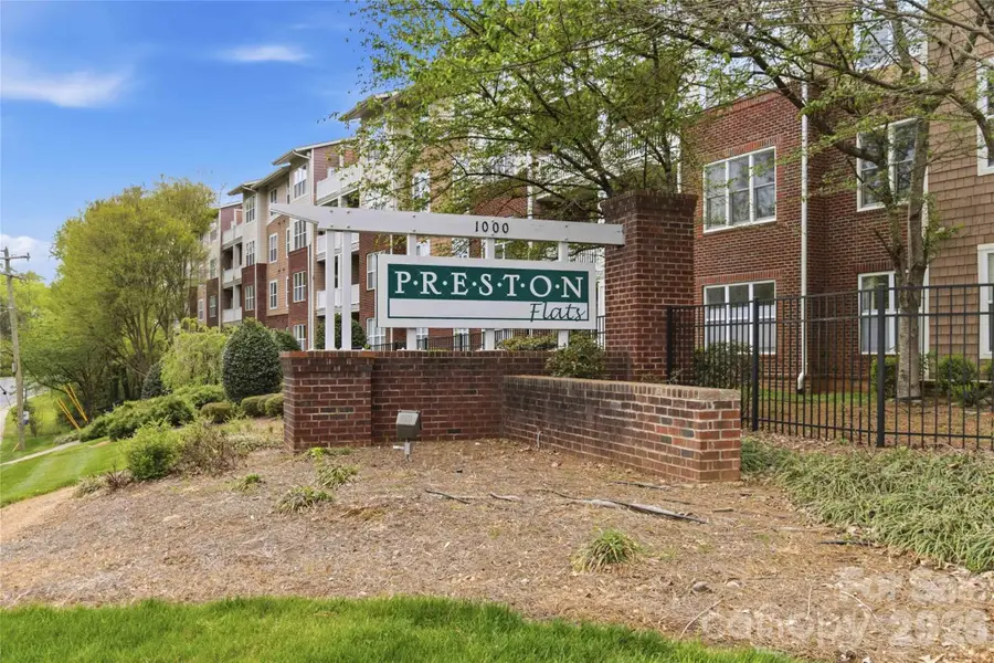 1000 E Woodlawn Road #314, Charlotte, NC 28209 - #2