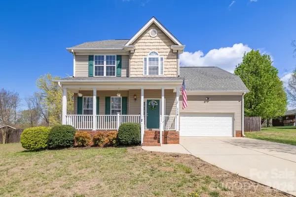 114 Riverton Drive, Statesville, NC 28625