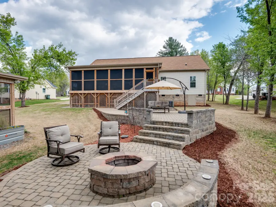 2235 Picnic Drive, Newton, NC 28658 - #2