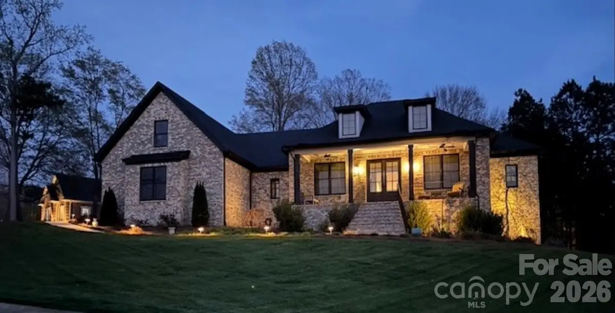 302 Forest Bay Court, Belmont, NC 28012 - #1