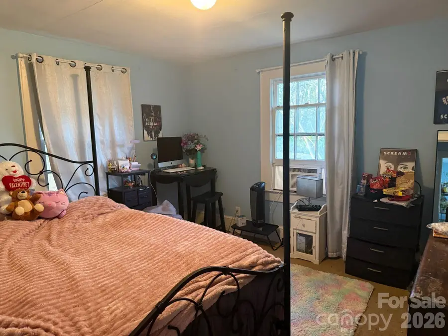 4932 Jane Avenue, Charlotte, NC 28269 - #3
