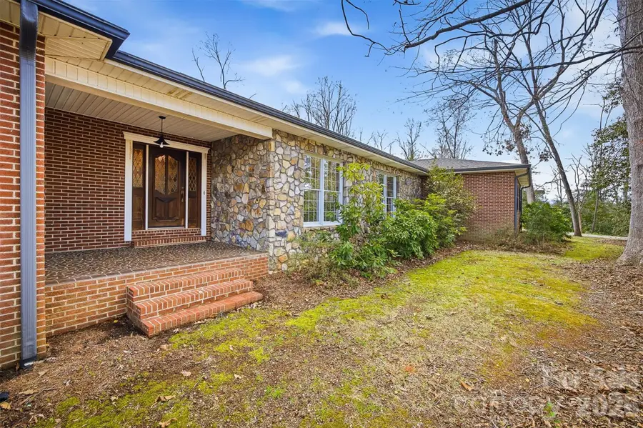 203 Heritage Lane, Morganton, NC 28655 - #3