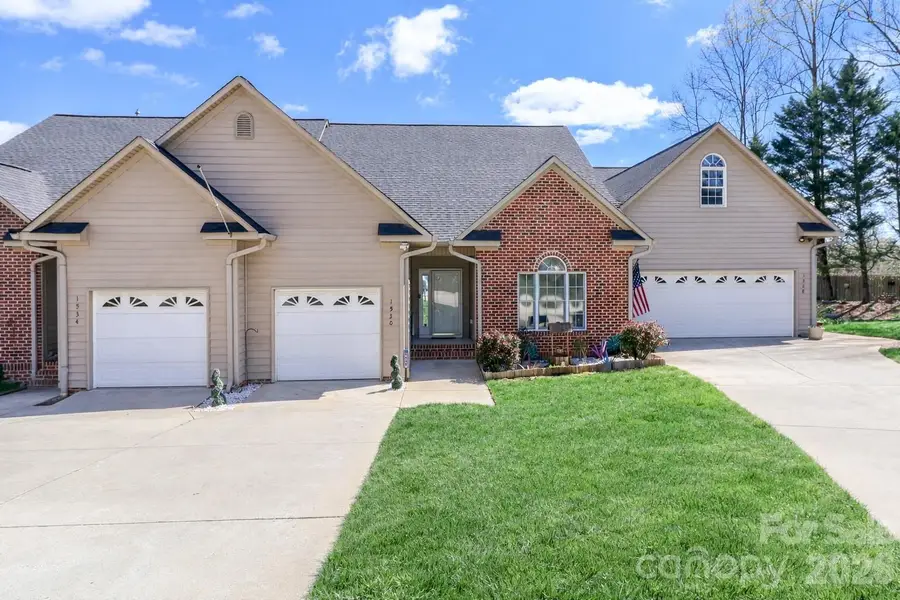 1530 Forest Park Drive, Statesville, NC 28677 - #3