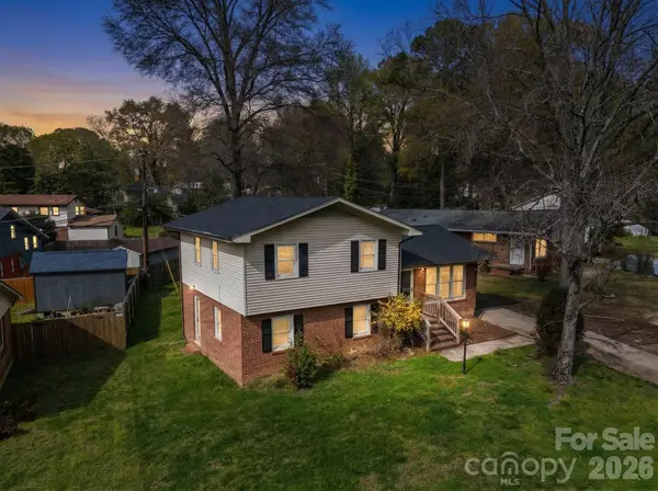 1211 Yuma Street, Charlotte, NC 28213