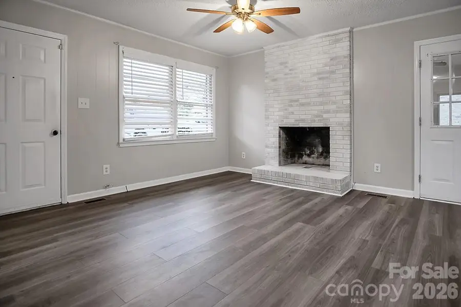 526 Kings Road, Shelby, NC 28150 - #3