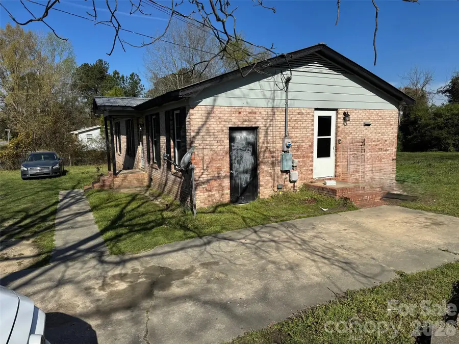 1180 W Wall Street, Wadesboro, NC 28170 - #2