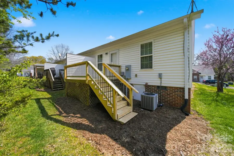 1662 Golden Cedar Lane, Newton, NC 28658 - #2