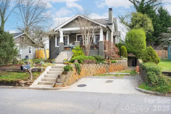 21 Craig Circle, Asheville, NC 28805