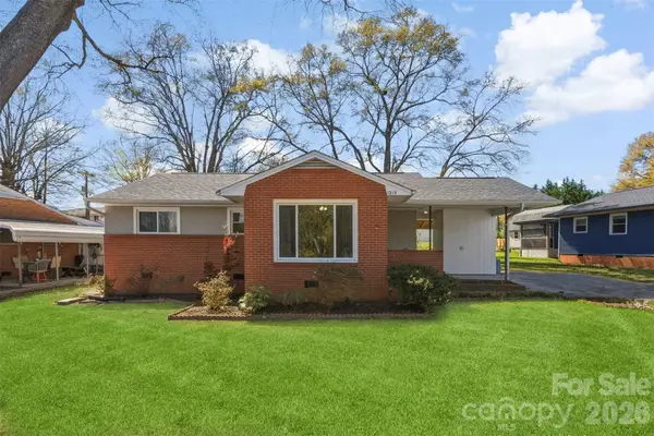 1213 E Park Drive, Gastonia, NC 28054