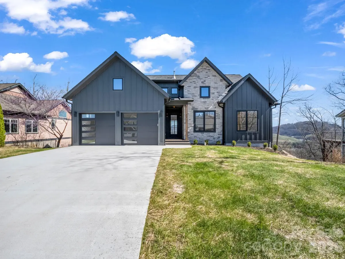 90 Summit Hill Road, Hendersonville, NC 28791 - #1