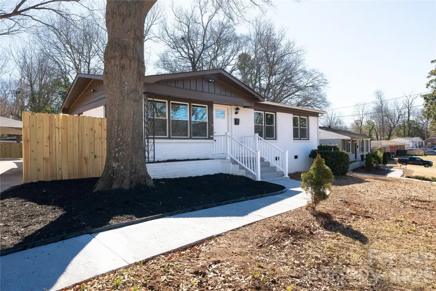 3623 Sargeant Drive, Charlotte, NC 28217 - #3