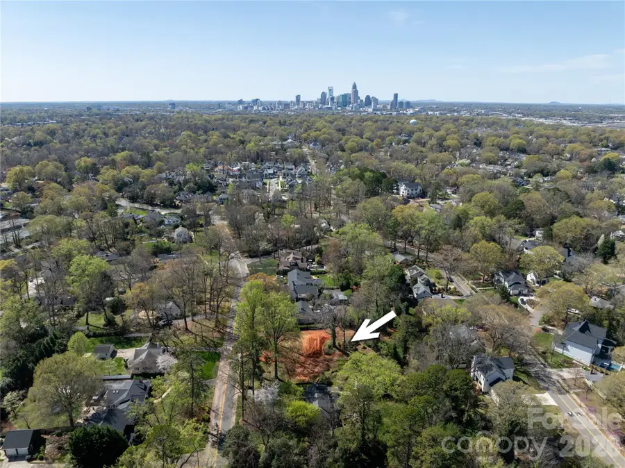 3133 Country Club Drive, Charlotte, NC 28205 - #2