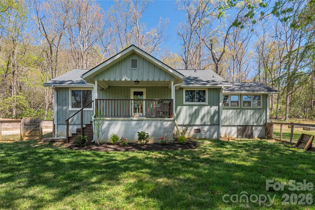 35 Grey Rock Valley, Black Mountain, NC 28711 - #1