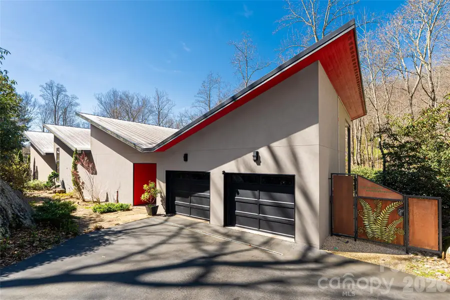 33 Robinson Creek Road, Asheville, NC 28803 - #2