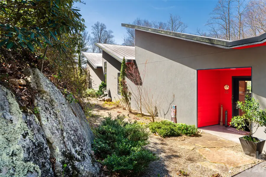 33 Robinson Creek Road, Asheville, NC 28803 - #3