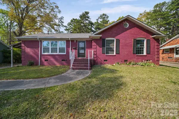 5833 Amity Place, Charlotte, NC 28212