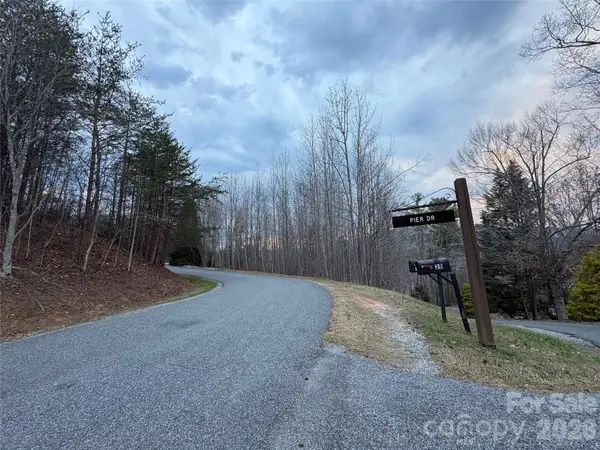 21 Pier Drive #78, Nebo, NC 28761