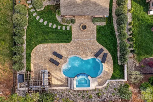 1011 Rock Forest Way, Fort Mill, SC 29707