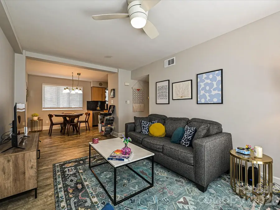 201 N Dotger Avenue #C9, Charlotte, NC 28207 - #3