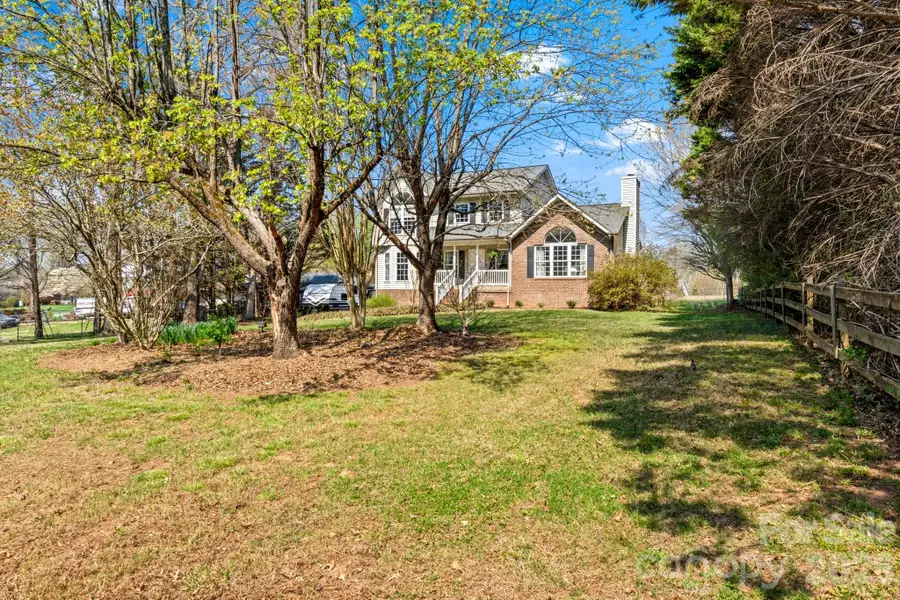 763 Country Club Extension, Wilkesboro, NC 28697 - #3