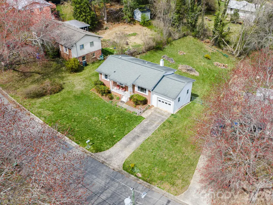 56 Skyview Terrace, Asheville, NC 28806 - #3