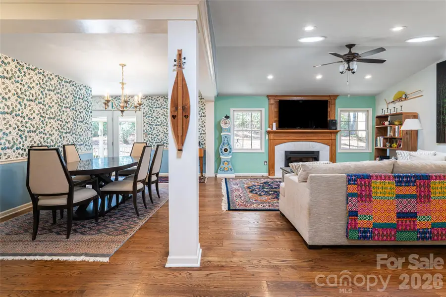 106 Oak Hollow Court, Asheville, NC 28805 - #3