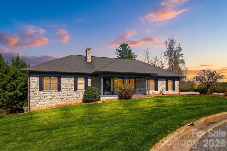 514 Golfview Court, Lenoir, NC 28645 - #3