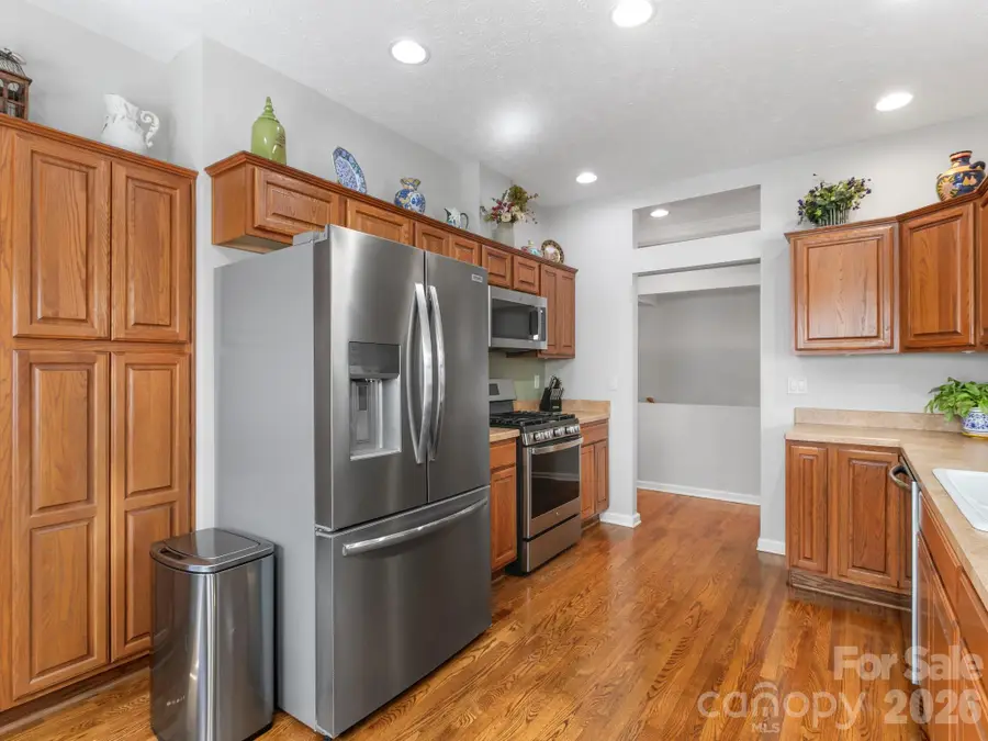 25 Old Pasture Way, Hendersonville, NC 28739 - #3