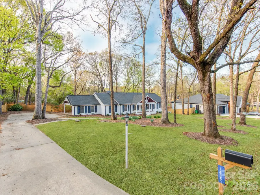 1632 Burtonwood Circle, Charlotte, NC 28212 - #2