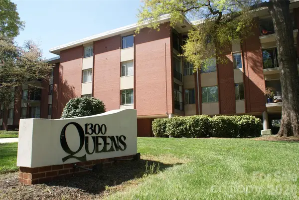 1300 Queens Road #312, Charlotte, NC 28207