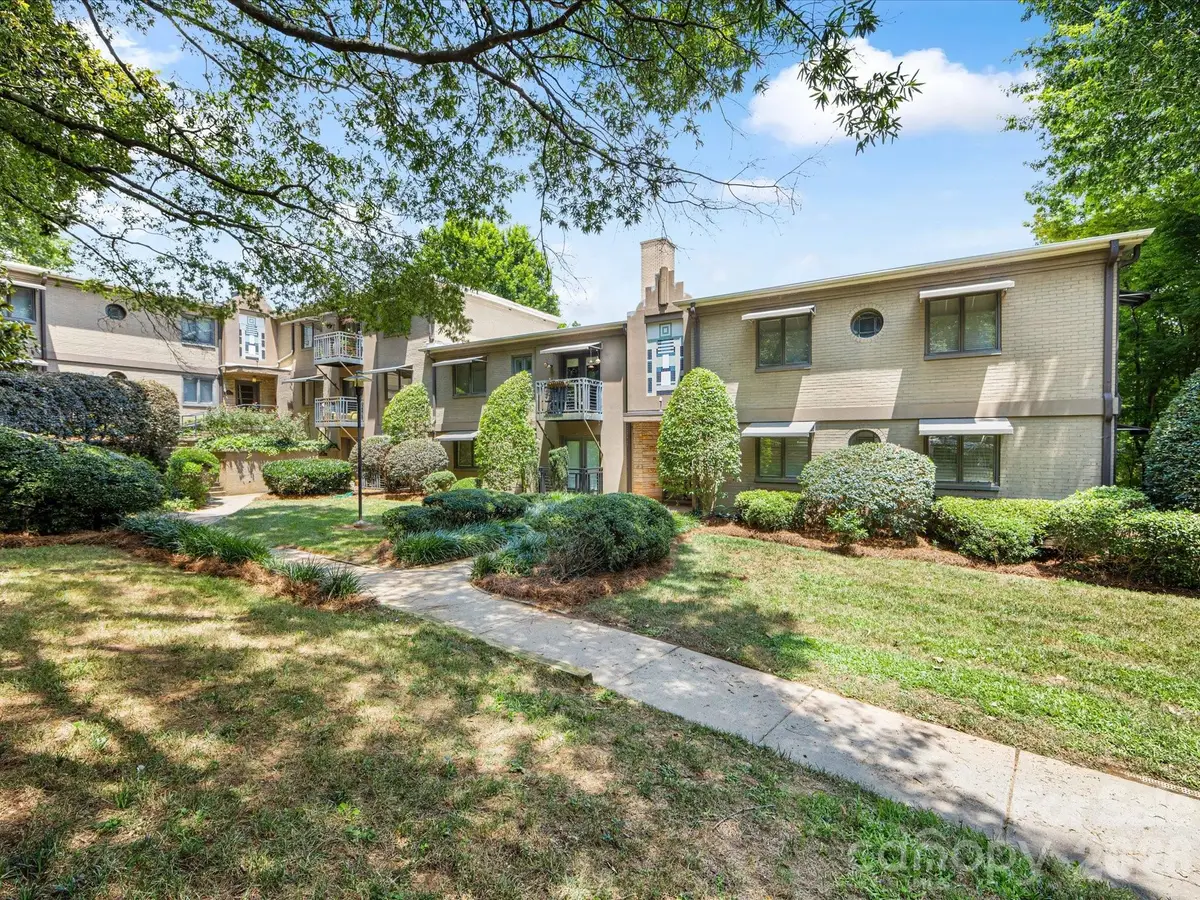 229 N Dotger Avenue #E16, Charlotte, NC 28207 - #1