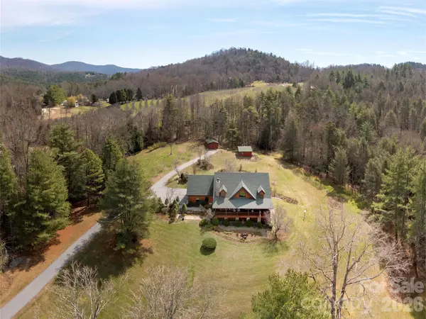 622 Oleta Road, Hendersonville, NC 28792