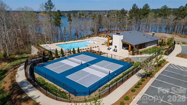 2221 Pikes Peak Ridge, Connelly Springs, NC 28612