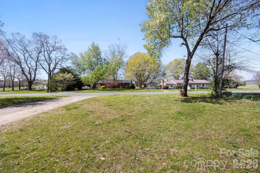 114 Sunrise Circle, Shelby, NC 28150 - #3