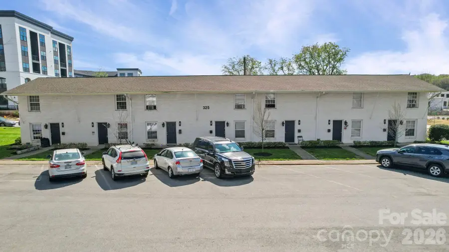 315 S Gardner Avenue, Charlotte, NC 28208 - #3