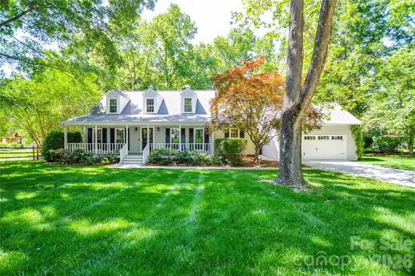 2922 Butter Churn Lane, Matthews, NC 28105