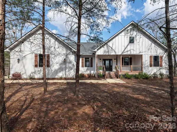 3244 Lake Adger Parkway, Mill Spring, NC 28756