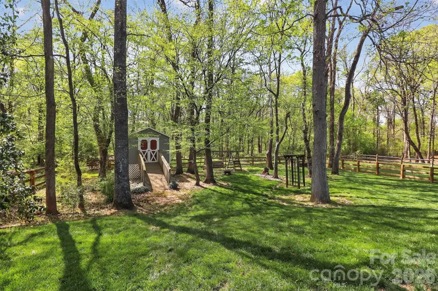 10729 Schooner Bay Lane, Charlotte, NC 28215 - #2
