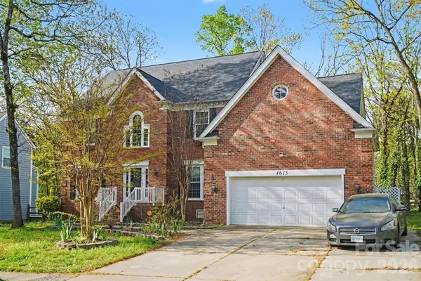 4615 Crownvista Drive, Charlotte, NC 28269