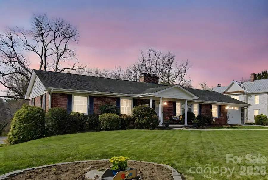 24 Church Street, Weaverville, NC 28787 - #3