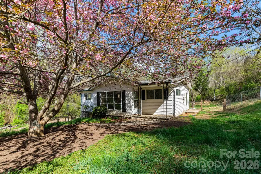 135 Sardis Drive, Asheville, NC 28806 - #3