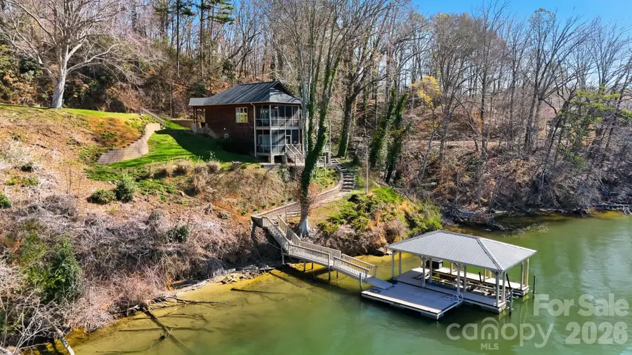 152 Bridge Pointe Lane, Hickory, NC 28601 - #3