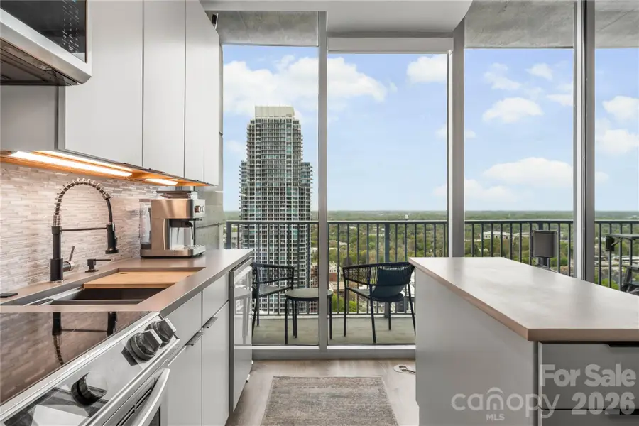 210 N Church Street #2808, Charlotte, NC 28202 - #3