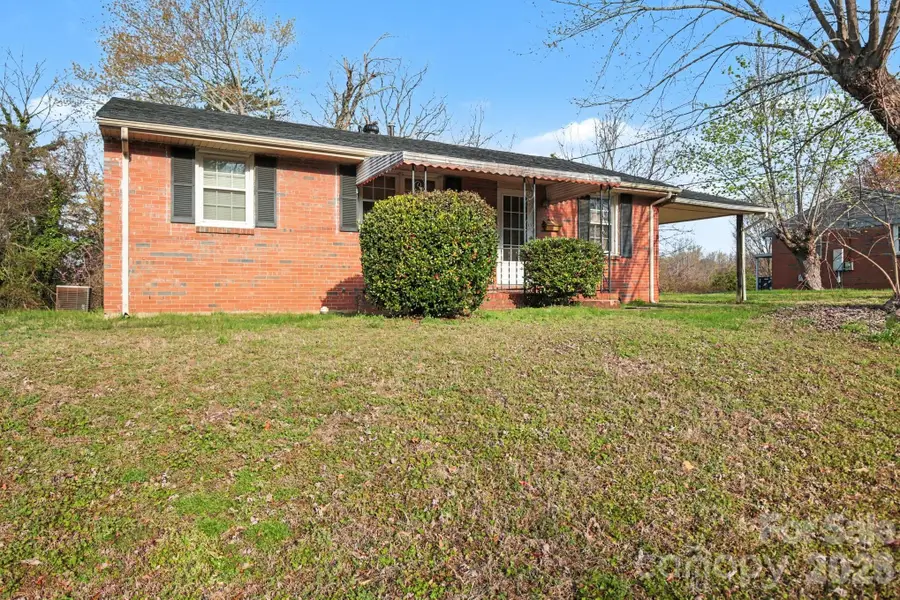 2712 Rosemary Drive, Winston Salem, NC 27105 - #3