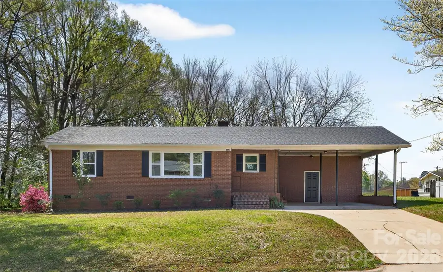 603 N Bost Street, Statesville, NC 28677 - #2
