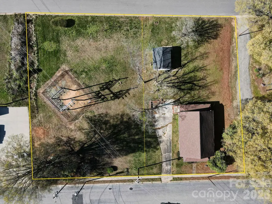 224 W Mills Avenue, Mooresville, NC 28115 - #2