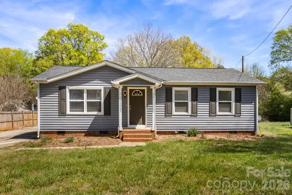 8410 Clear Meadow Lane, Charlotte, NC 28227