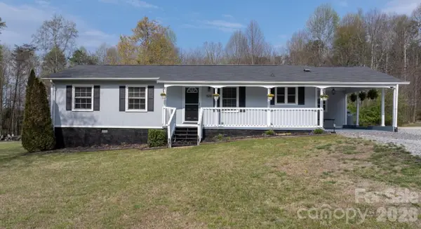 1528 Miller Hill Road, Lenoir, NC 28645